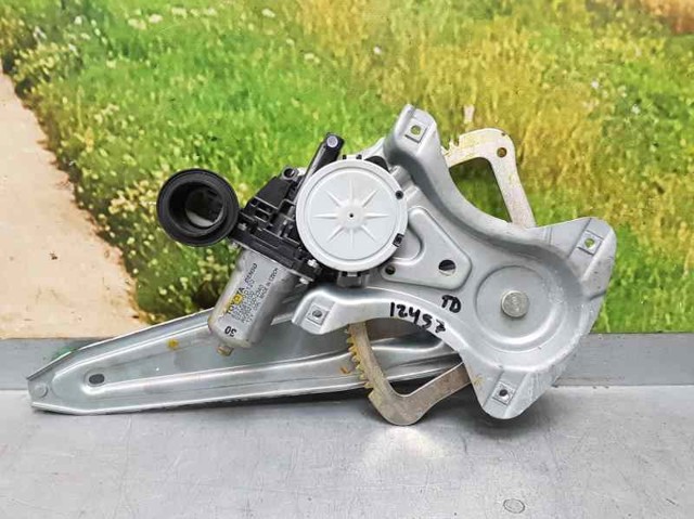 Mechanizm podnoszenia szyby drzwi przednich prawych 6981002320 TOYOTA