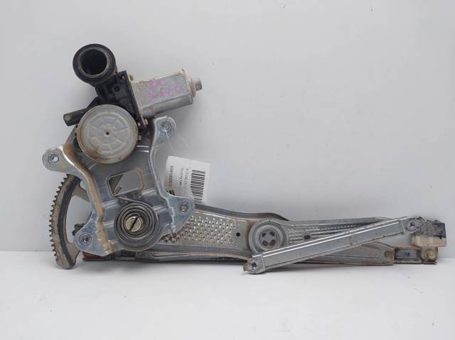 Mechanizm podnoszenia szyby drzwi przednich prawych 698100D010 TOYOTA