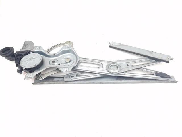 Mechanizm podnoszenia szyby drzwi przednich prawych 698100D131 TOYOTA