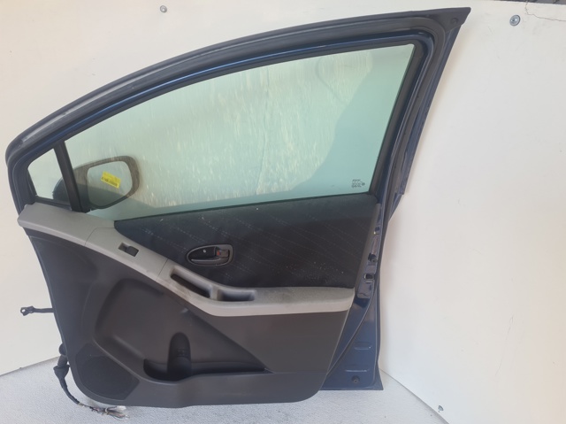 Mechanizm podnoszenia szyby drzwi przednich prawych 698100D131 TOYOTA