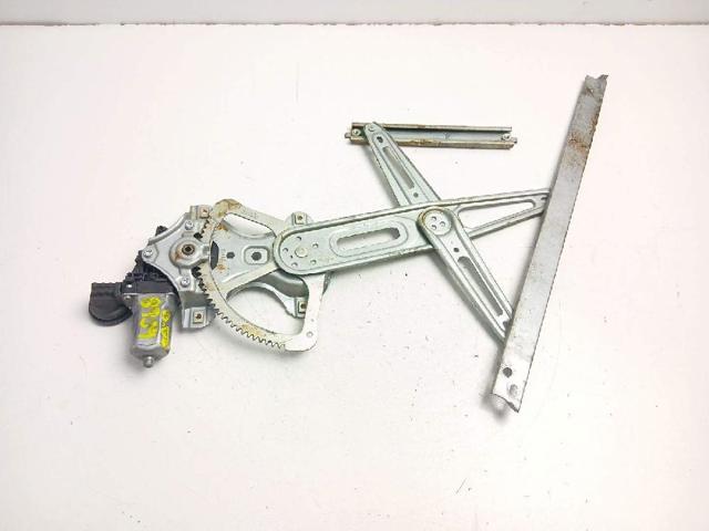 Mechanizm podnoszenia szyby drzwi przednich prawych 698100D300 TOYOTA
