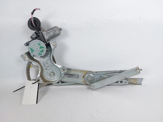Mechanizm podnoszenia szyby drzwi przednich prawych 698100D300 TOYOTA