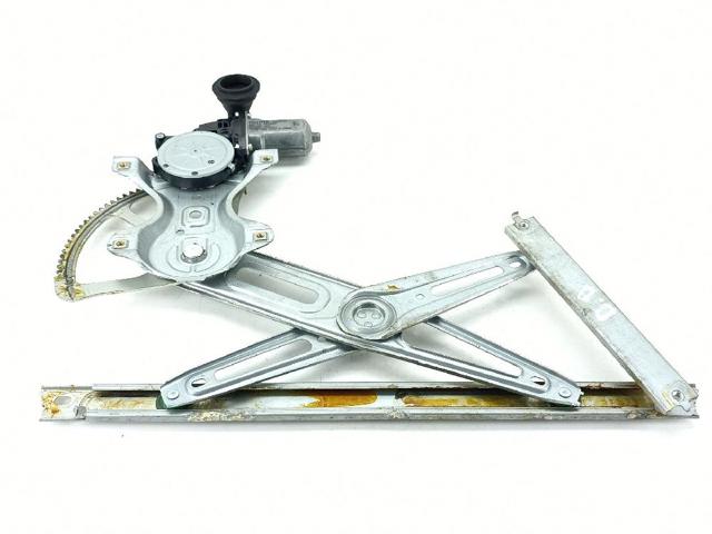 Mechanizm podnoszenia szyby drzwi przednich prawych 698100D300 TOYOTA
