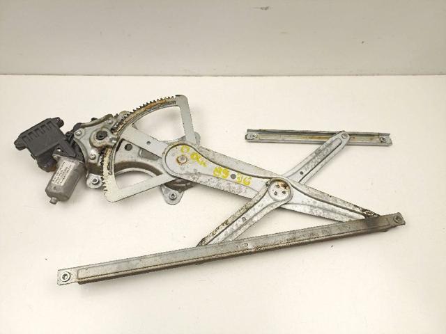 Mechanizm podnoszenia szyby drzwi przednich prawych 698100F010 TOYOTA