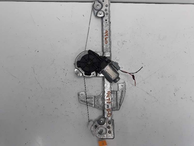 Mechanizm podnoszenia szyby drzwi przednich prawych 698100H010 TOYOTA