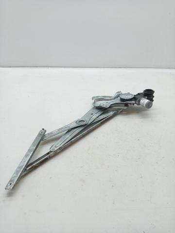 Mechanizm podnoszenia szyby drzwi przednich prawych 69810F4010 TOYOTA