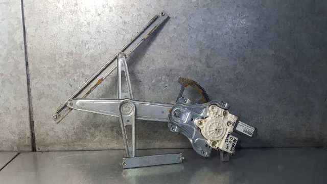 Mechanizm podnoszenia szyby drzwi przednich lewych 6982005050 TOYOTA