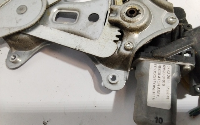 698200F010 Toyota