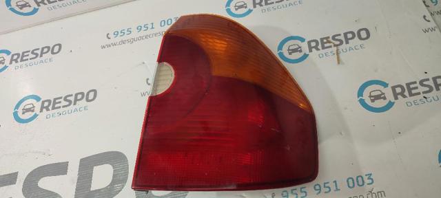 Lampa zespolona tylna prawa zewnętrzna 6990168 BMW