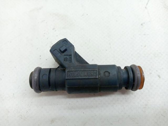 Wtryskiwacz paliwa 6B133551M VAG