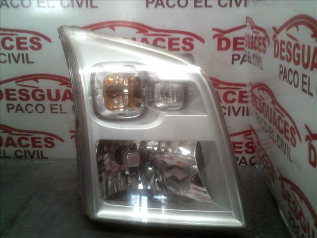 Reflektor prawy 6C1113W029DE FORD