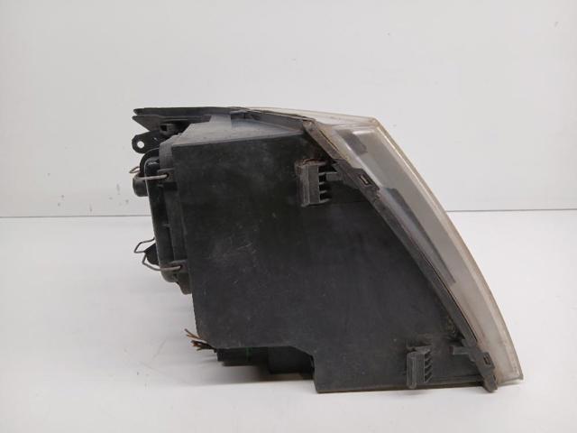 Reflektor prawy 6C1113W029DG FORD