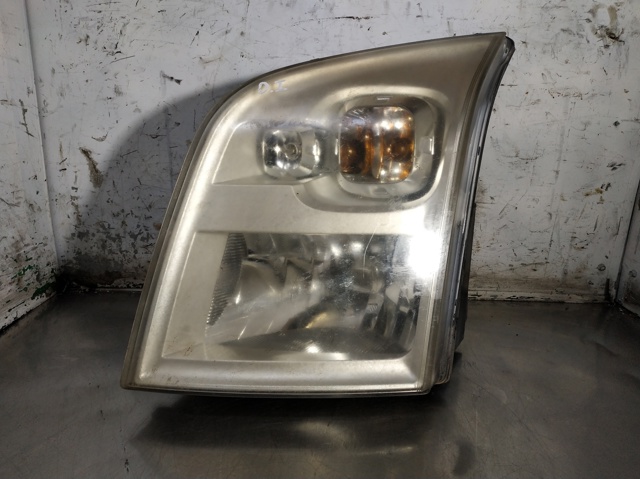 Reflektor lewy 6C1113W030DF FORD