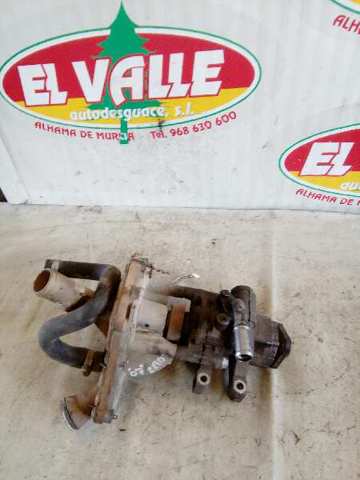 Pompa wspomagania hydraulicznego kierownicy 6C113A674AA FORD