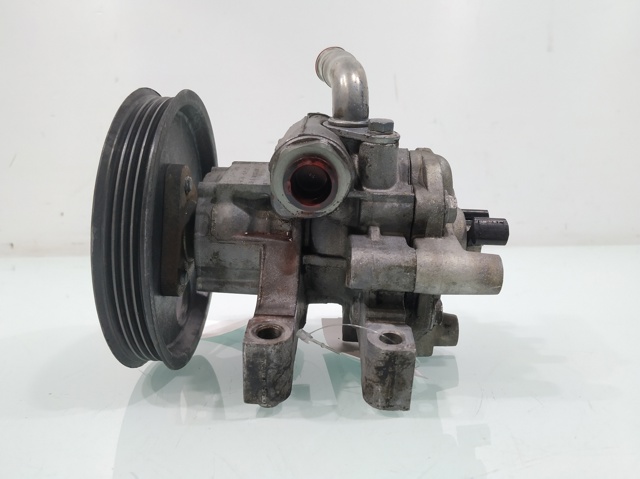 Pompa wspomagania hydraulicznego kierownicy 6C113A674AA FORD