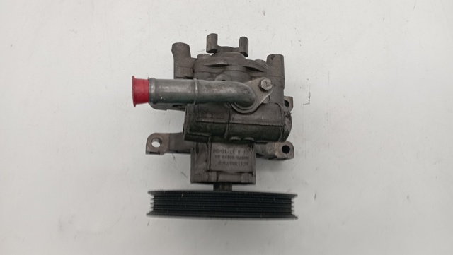 Pompa wspomagania hydraulicznego kierownicy 6C113A674AB PEUGEOT