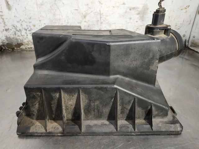 Obudowa filtra powietrza Ford Transit 6 V347/8