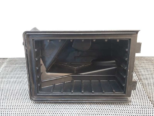 Obudowa filtra powietrza Ford Transit 6 V347/8