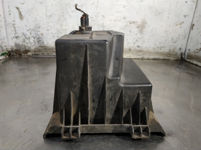 Obudowa filtra powietrza Ford Transit 6 V347/8