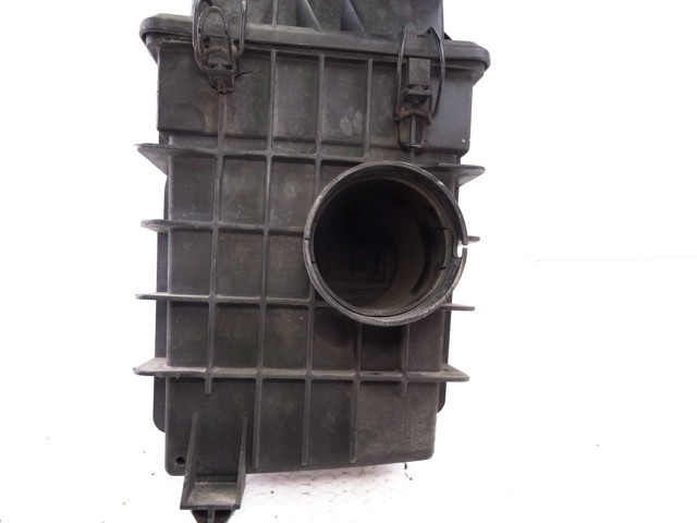 Obudowa filtra powietrza Ford Transit 6 V347/8