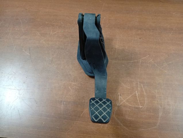 Pedał sprzęgła 6C1721059M VAG