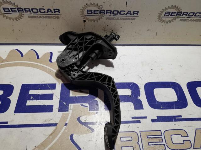 Pedał sprzęgła 6C1721059M VAG