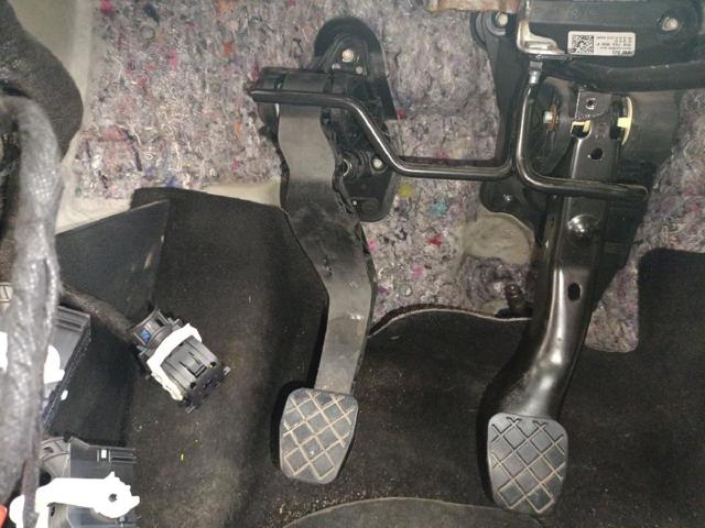 Pedał sprzęgła 6C1721321A VAG