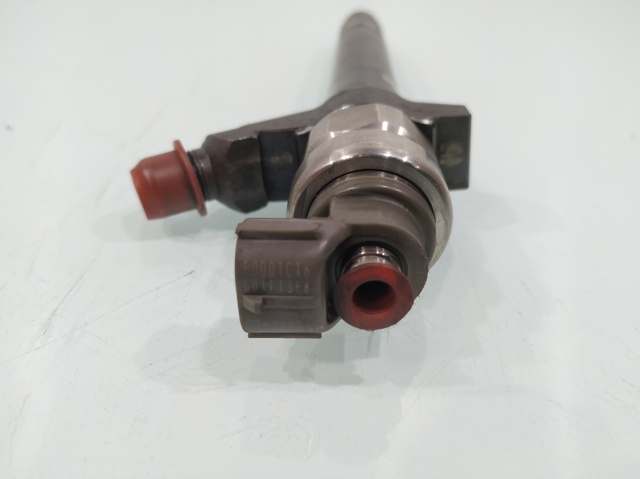 Wtryskiwacz paliwa 6C1Q9K546AC FORD