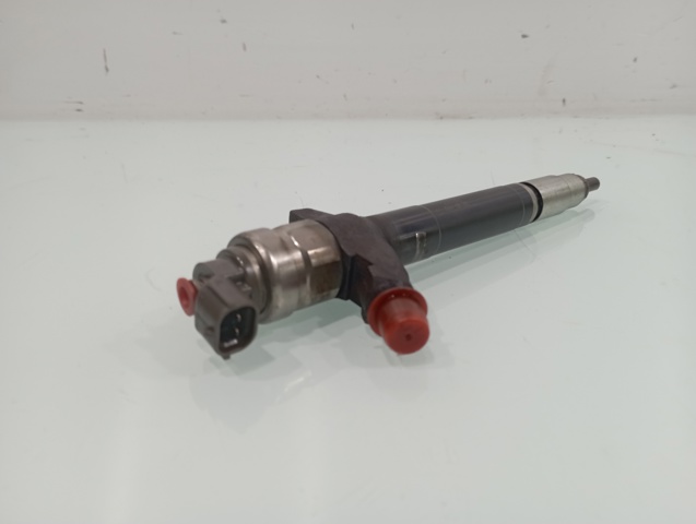 Wtryskiwacz paliwa 6C1Q9K546AC FORD