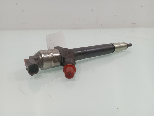 Wtryskiwacz paliwa 6C1Q9K546AC FORD