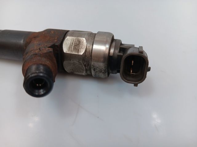 Wtryskiwacz paliwa 6C1Q9K546AC FORD