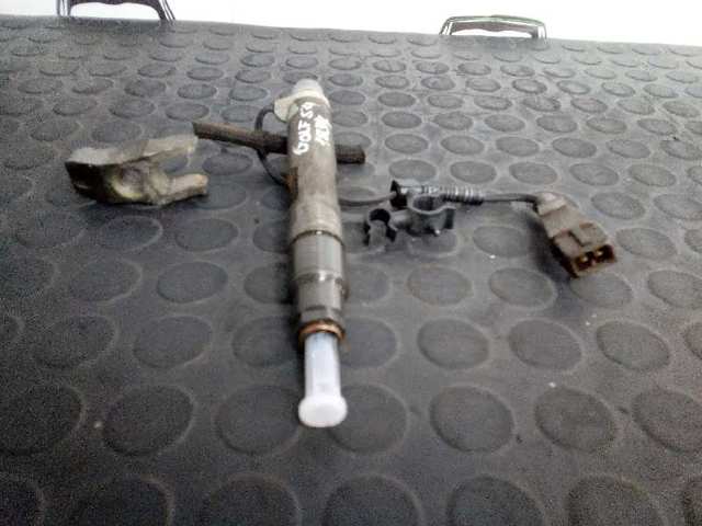 Dysza spryskiwacza szyby przedniej 6E0955985B VAG