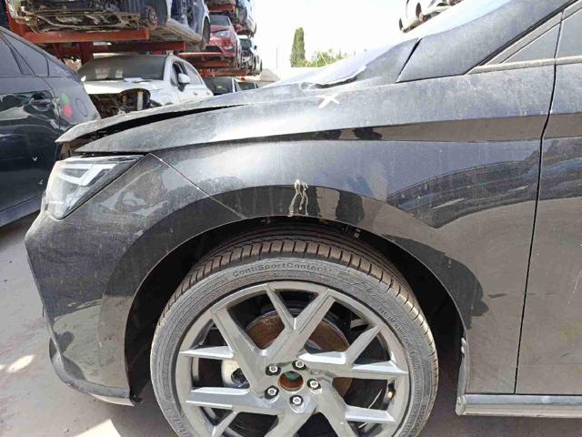 Błotnik przedni lewy 6F0821105B VAG