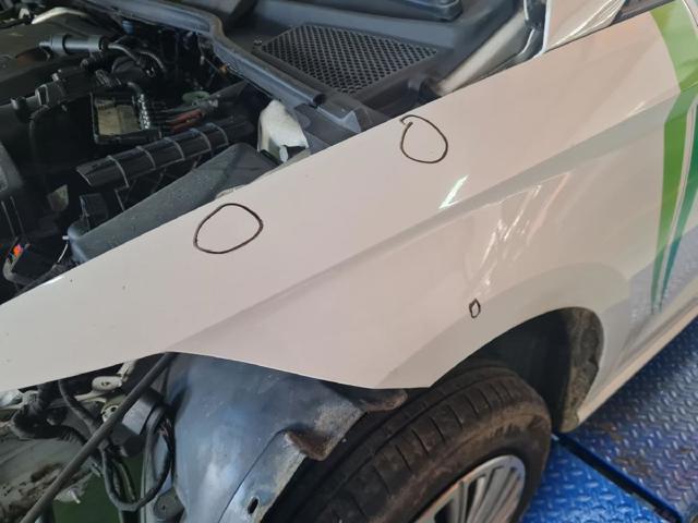 Błotnik przedni lewy 6F0821105B VAG