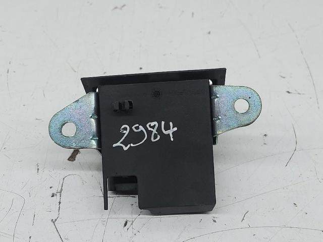 Zamek klapy bagażnika (3/5 drzwi tylnych) 6F0827505B VAG