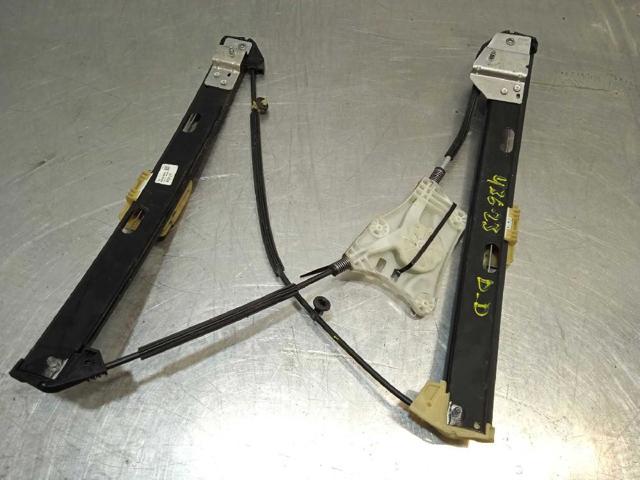 Mechanizm podnoszenia szyby drzwi przednich prawych 6F0837462B VAG