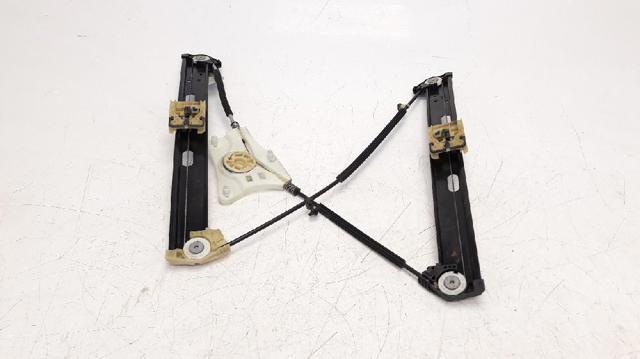 Mechanizm podnoszenia szyby drzwi przednich prawych 6F0837462B VAG
