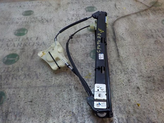 Mechanizm podnoszenia szyby drzwi przednich prawych 6F0837462B VAG