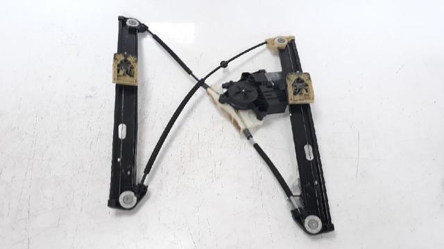Mechanizm podnoszenia szyby drzwi przednich prawych 6F0837462B VAG