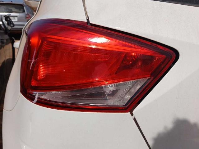 Lampa zespolona tylna lewa 6F0945095H VAG