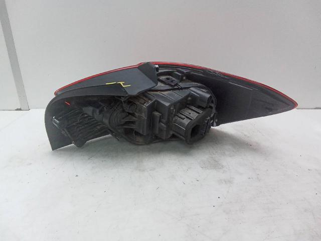 Lampa zespolona tylna lewa 6F0945095H VAG