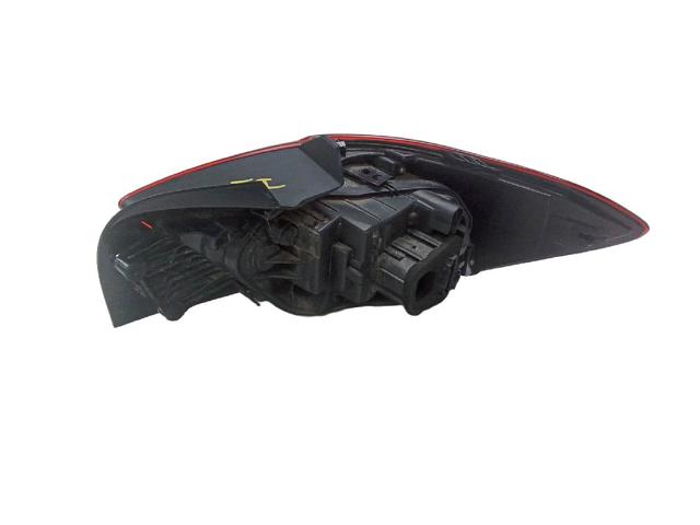 Lampa zespolona tylna lewa 6F0945095H VAG