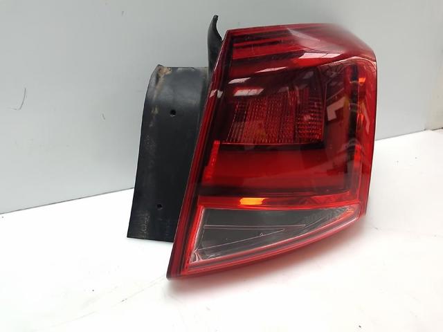 Lampa zespolona tylna prawa zewnętrzna 6F9945208B VAG/Seat