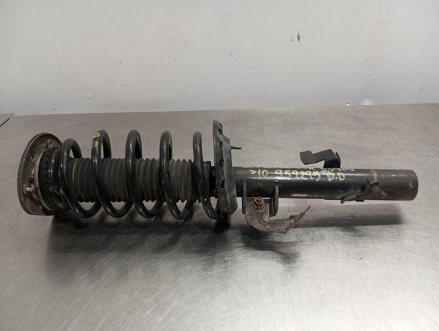 Amortyzator przedni prawy 6G9118045UAF LAND ROVER