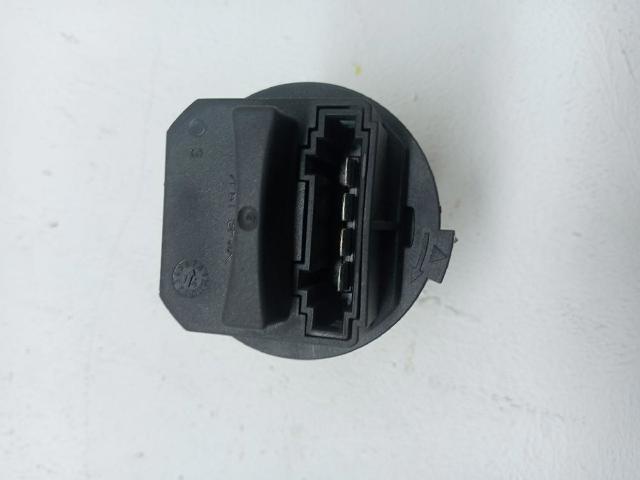 Rezystor wentylatora nagrzewnicy (ogrzewacza kabiny) 6G9N19W575AA LAND ROVER