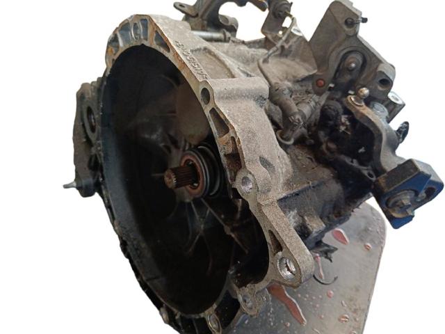 Mechaniczna skrzynia biegów w komplecie 6G9R7002SE FORD