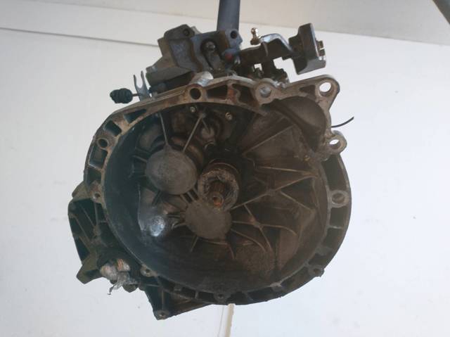 Mechaniczna skrzynia biegów w komplecie 6G9R7002SE FORD