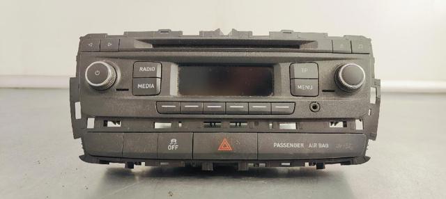 Radioodtwarzacz (radio AM/FM) 6J0035156 VAG