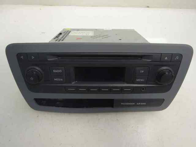 Radioodtwarzacz (radio AM/FM) 6J0035156AZT VAG