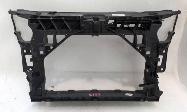 Osłona chłodnicy kompletna (panel mocowania reflektorów) 6J0805588 VAG